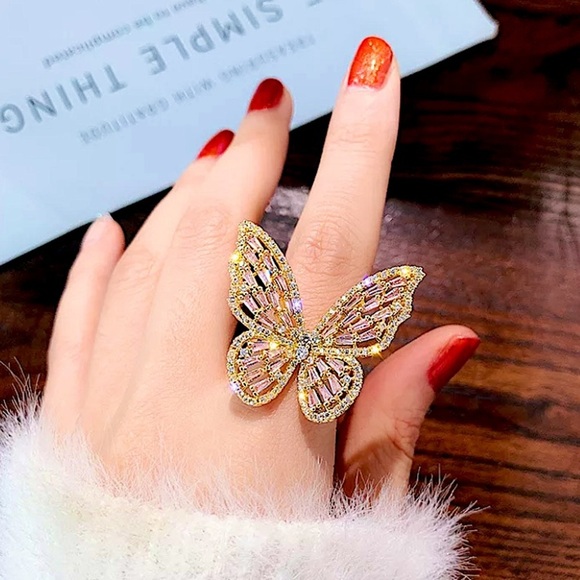 GOLD RESIZABLE BUTTERFLY ZIRCON RING - Picture 1 of 11